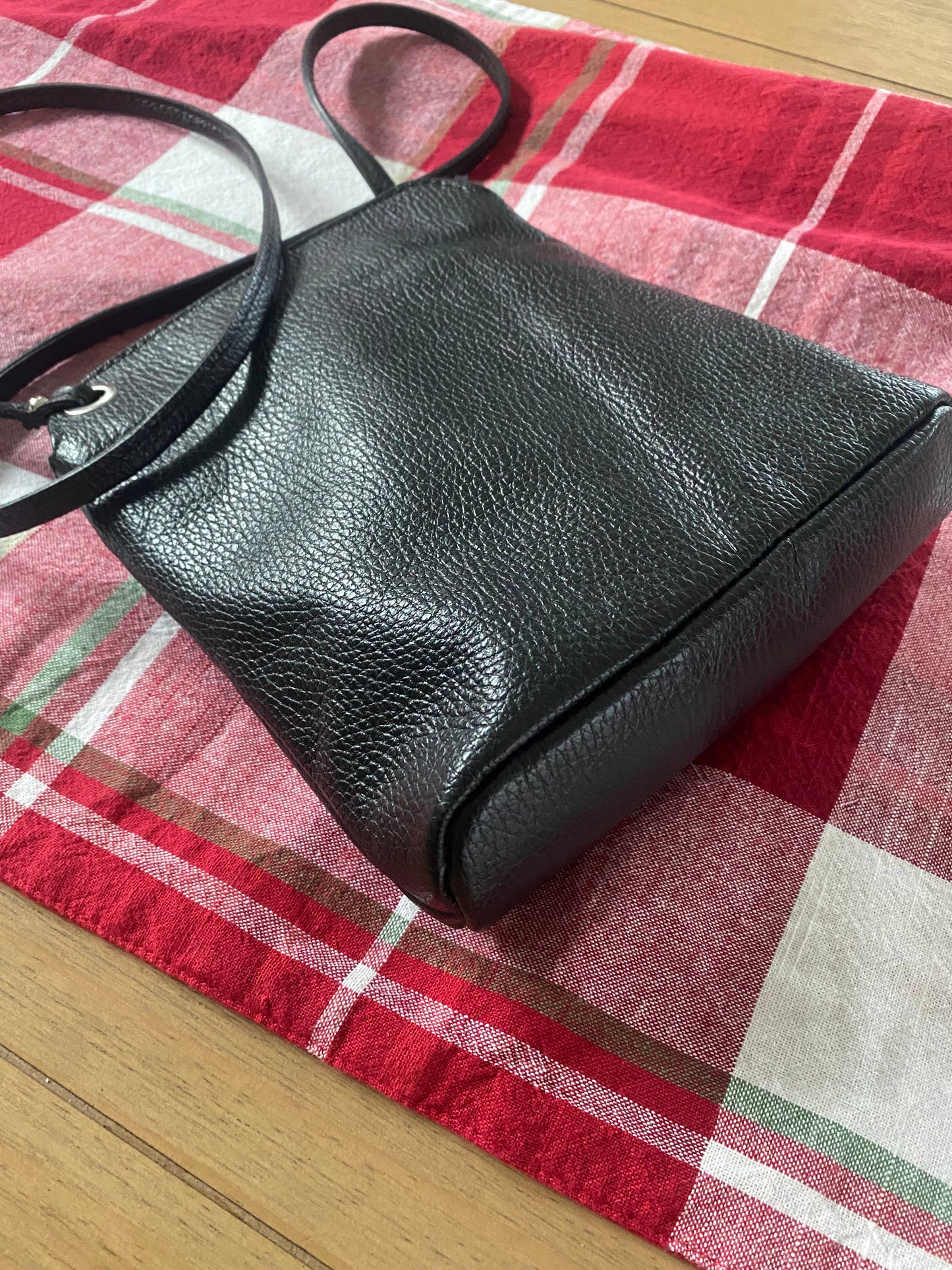 LaGaksta Fina - Casual Italian Leather Small Zip Crossbody Bags for Women Cell Phone Travel Passport Bag Wallet Purses